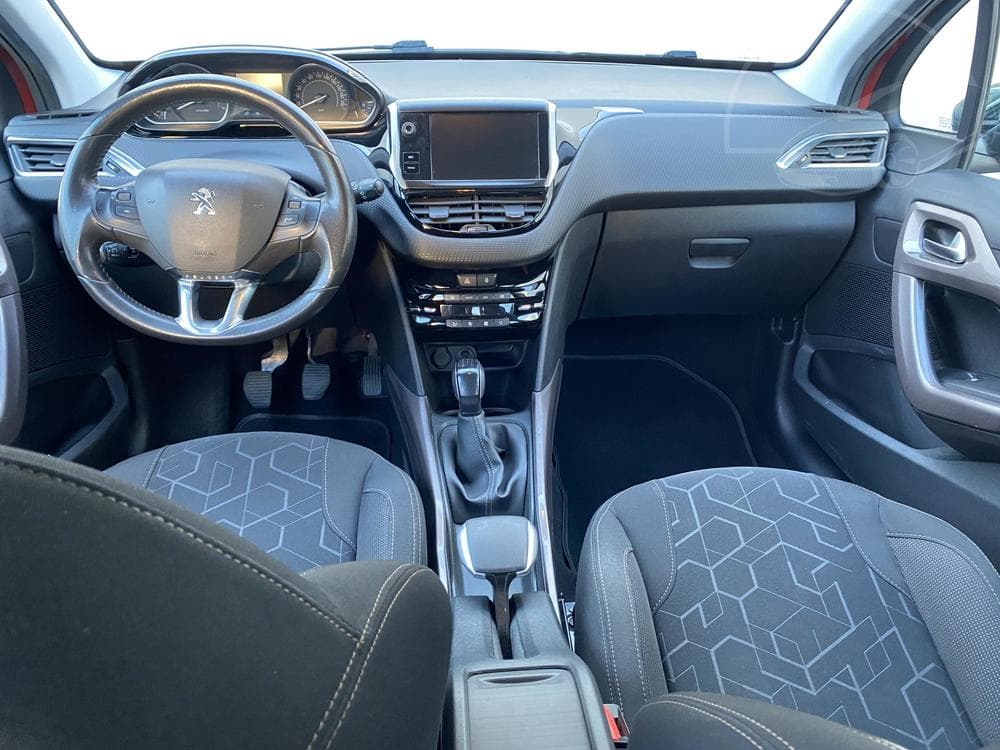 2015 Peugeot 2008 - 8