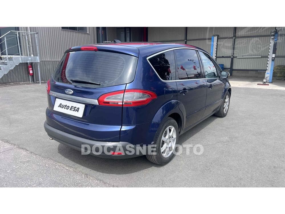 2010 Ford S-MAX - 2