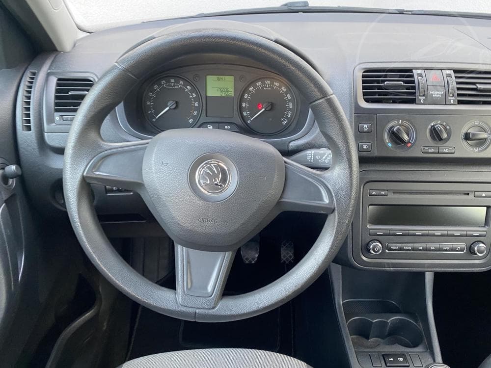 2014 Škoda FABIA - 11