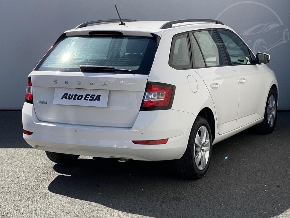 2020 Škoda FABIA - 10