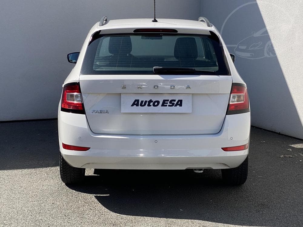2020 Škoda FABIA - 13