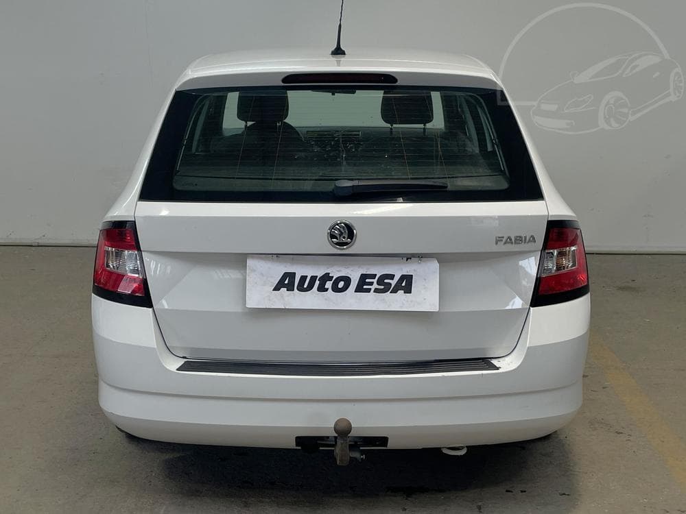 2015 Škoda FABIA - 5