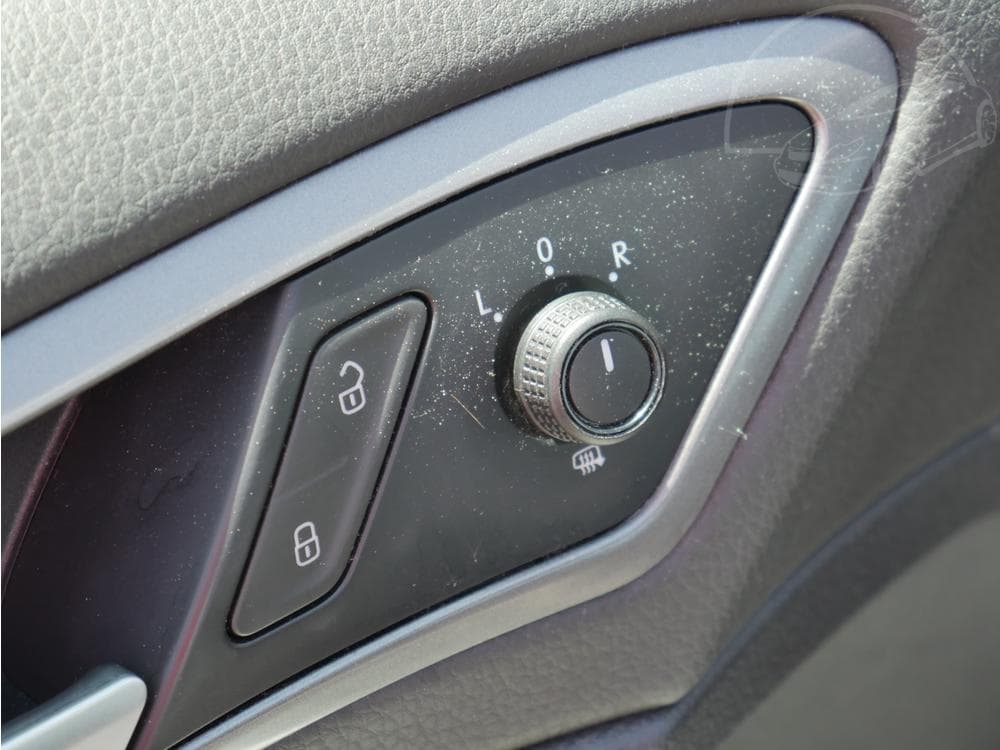 2013 Volkswagen GOLF - 16