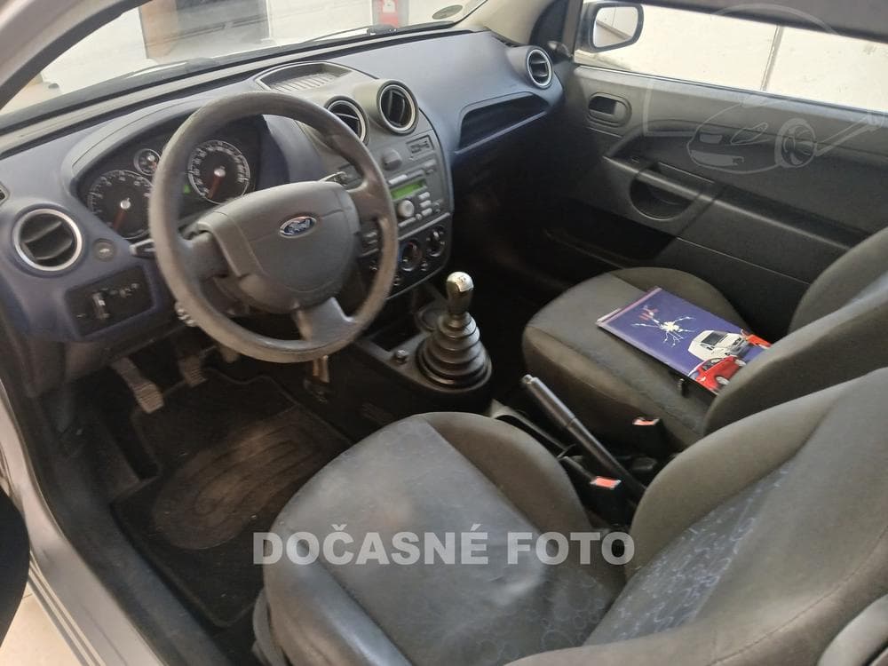 2006 Ford FIESTA - 3