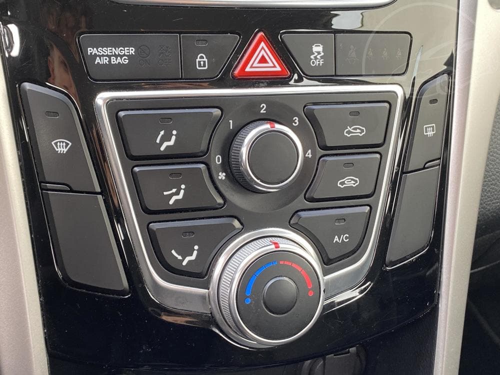2015 Hyundai i30 - 13