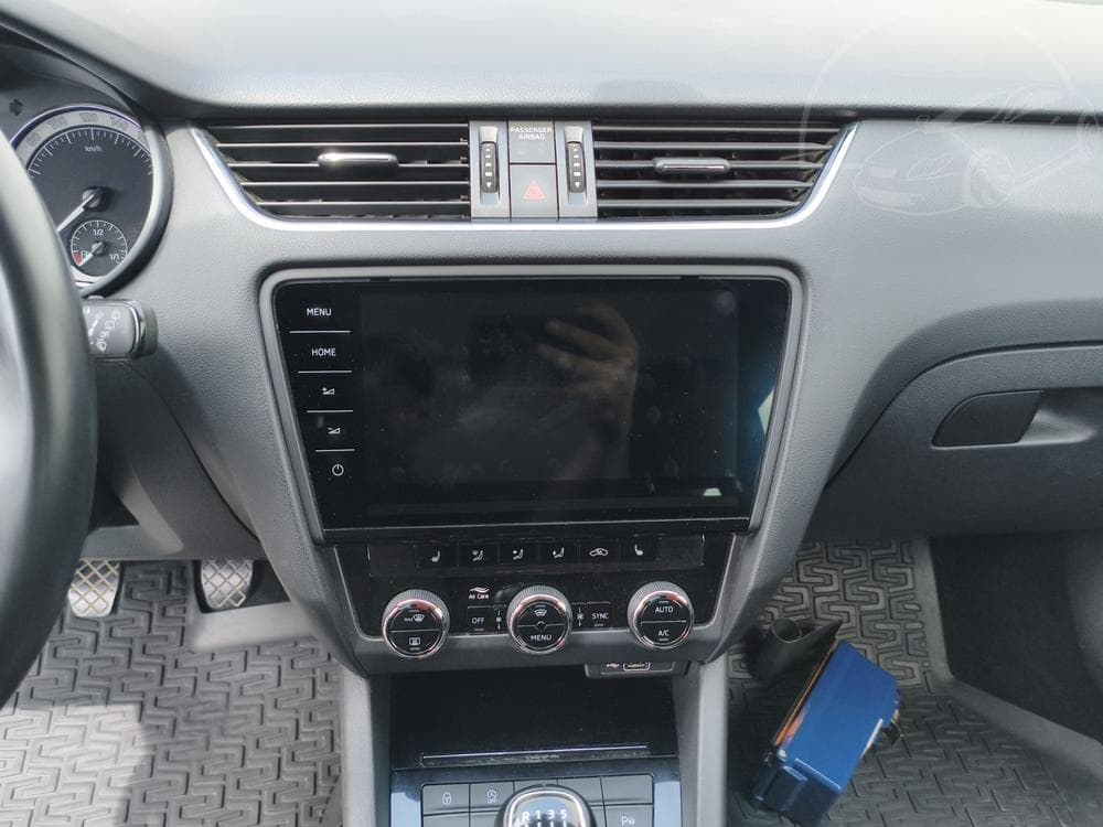 2018 Škoda OCTAVIA - 11