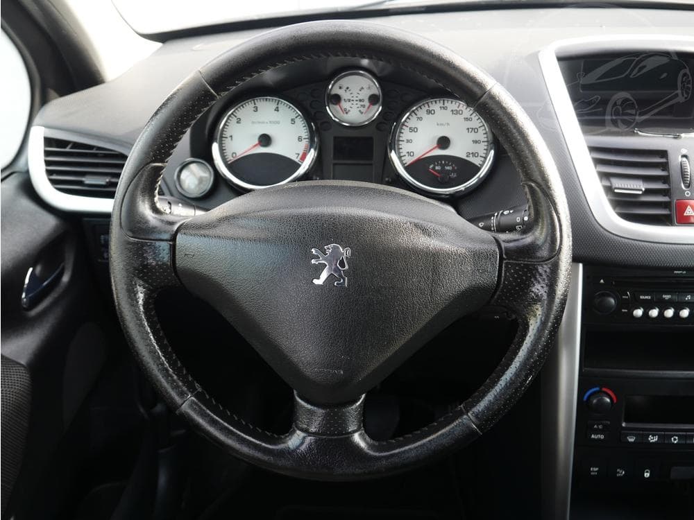 2008 Peugeot 207 - 13