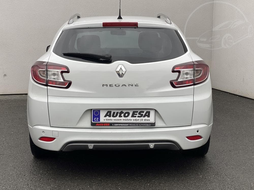 2011 Renault MEGANE - 5