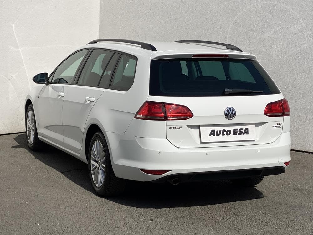 2015 Volkswagen GOLF - 11