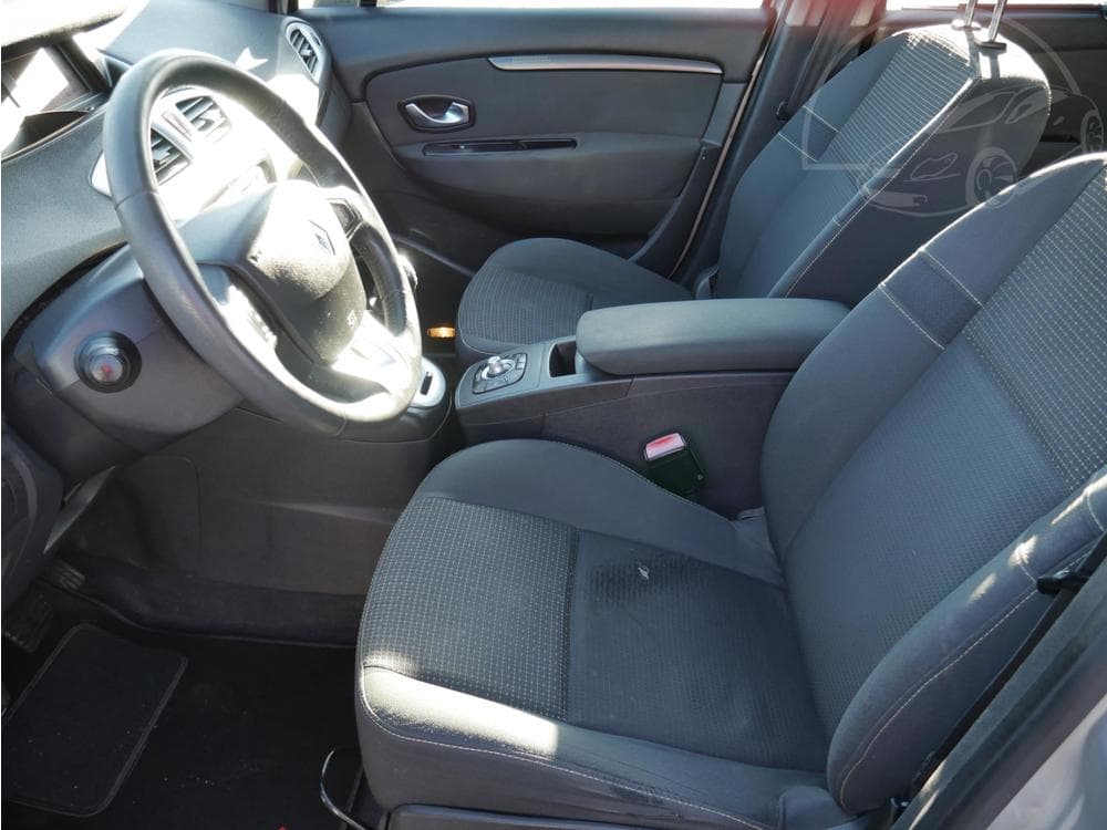 2009 Renault SCENIC - 9