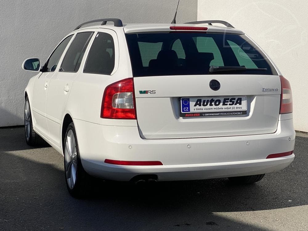 2011 Škoda OCTAVIA - 11