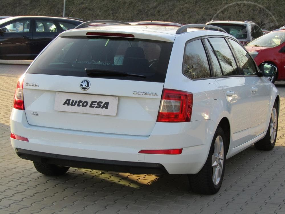 2016 Škoda OCTAVIA - 11
