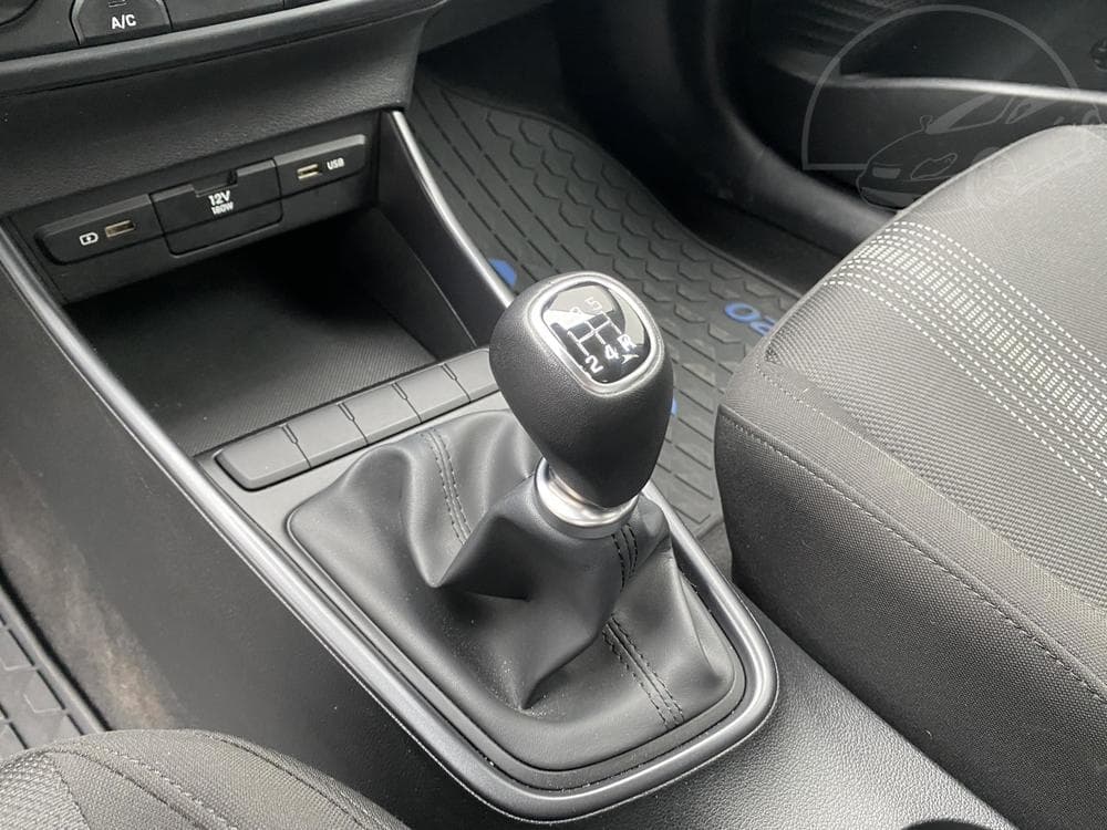2023 Hyundai i20 - 43