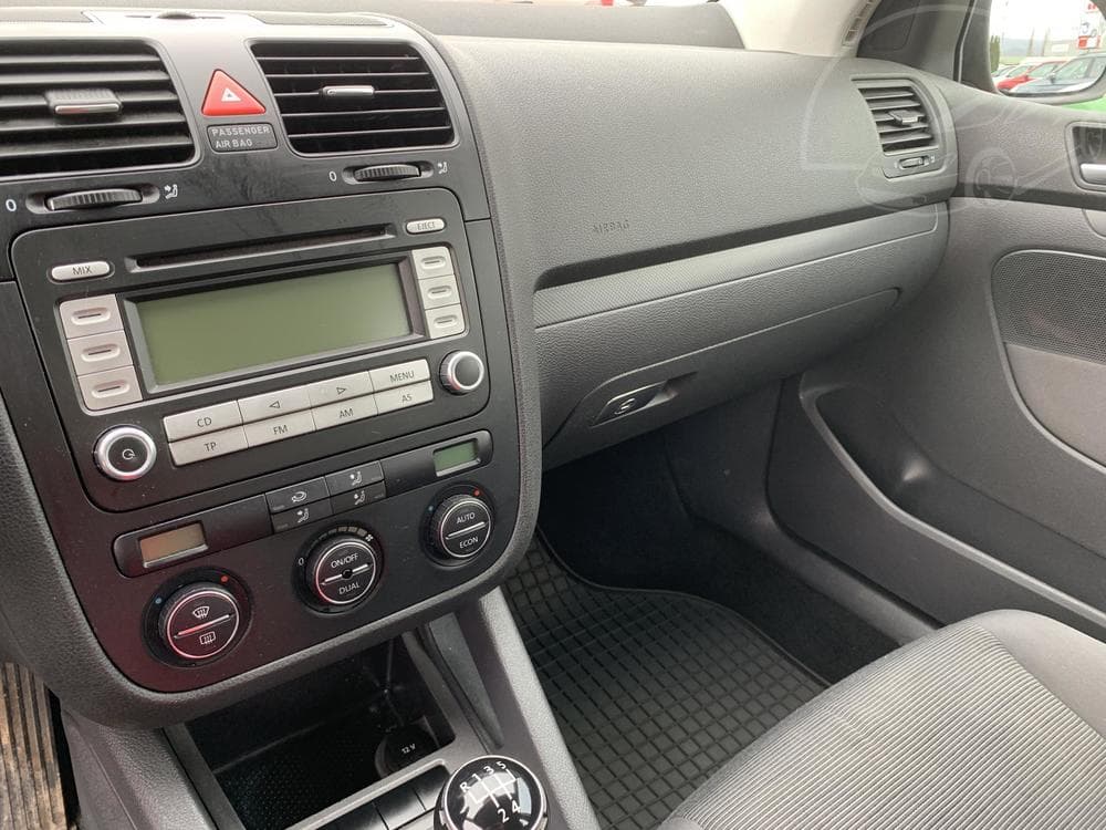 2006 Volkswagen GOLF - 12