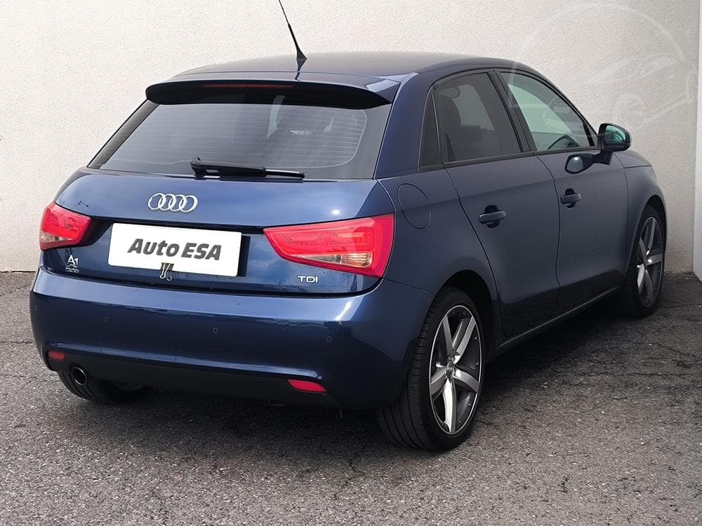 2012 Audi A1 - 7