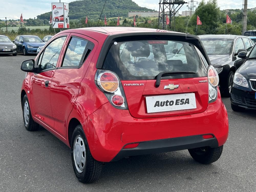 2012 Chevrolet SPARK - 16