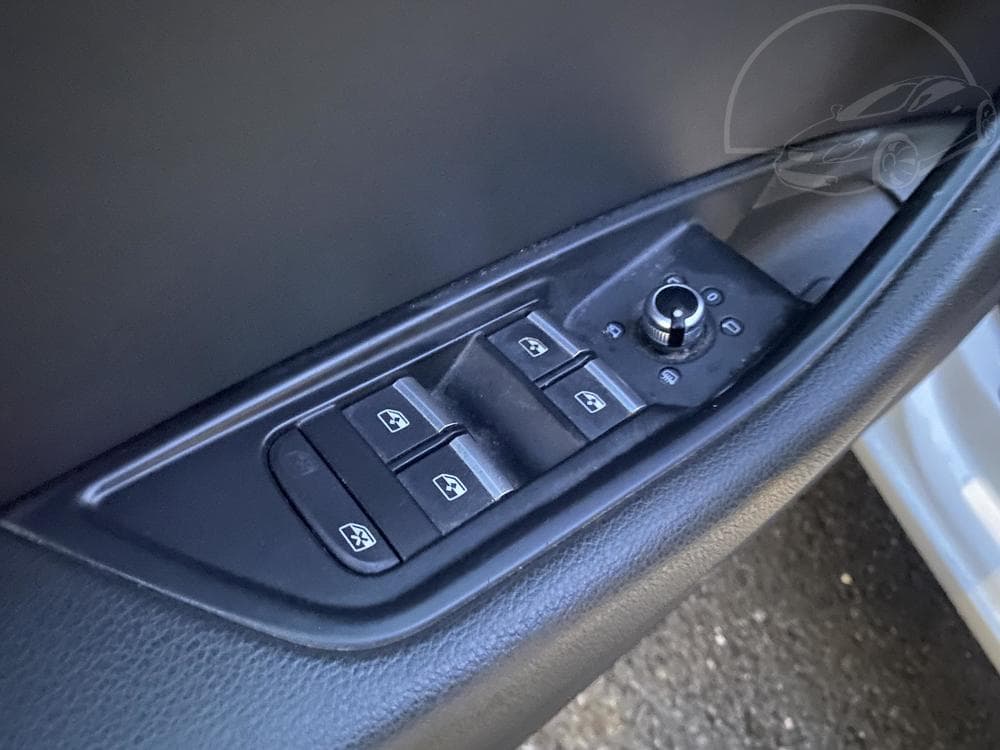 2016 Audi A4 - 25