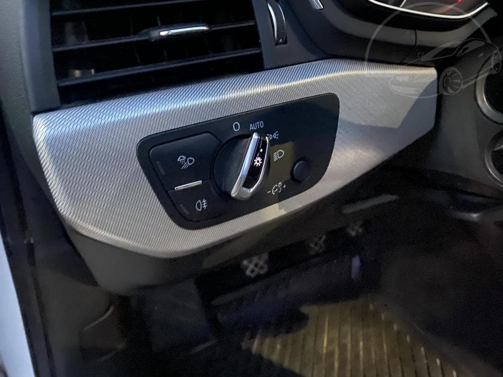 2016 Audi A4 - 29