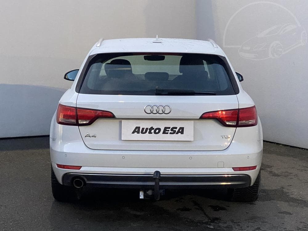2016 Audi A4 - 9