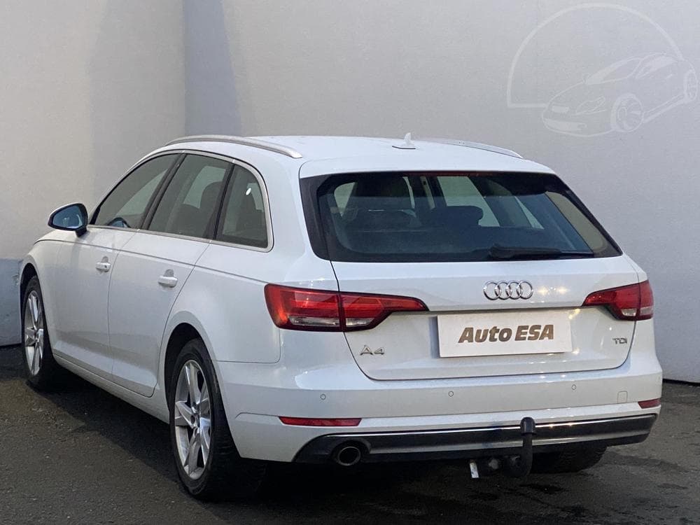 2016 Audi A4 - 11