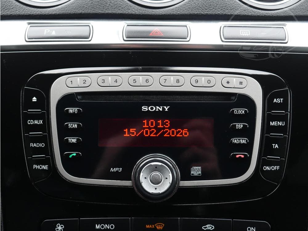 2012 Ford S-Max - 12