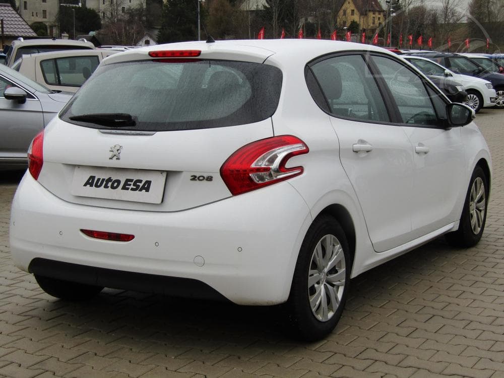 2014 Peugeot 208 - 6