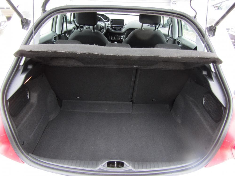 2014 Peugeot 208 - 7