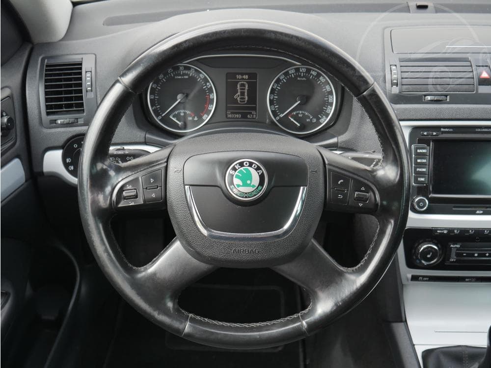 2010 Škoda OCTAVIA - 11
