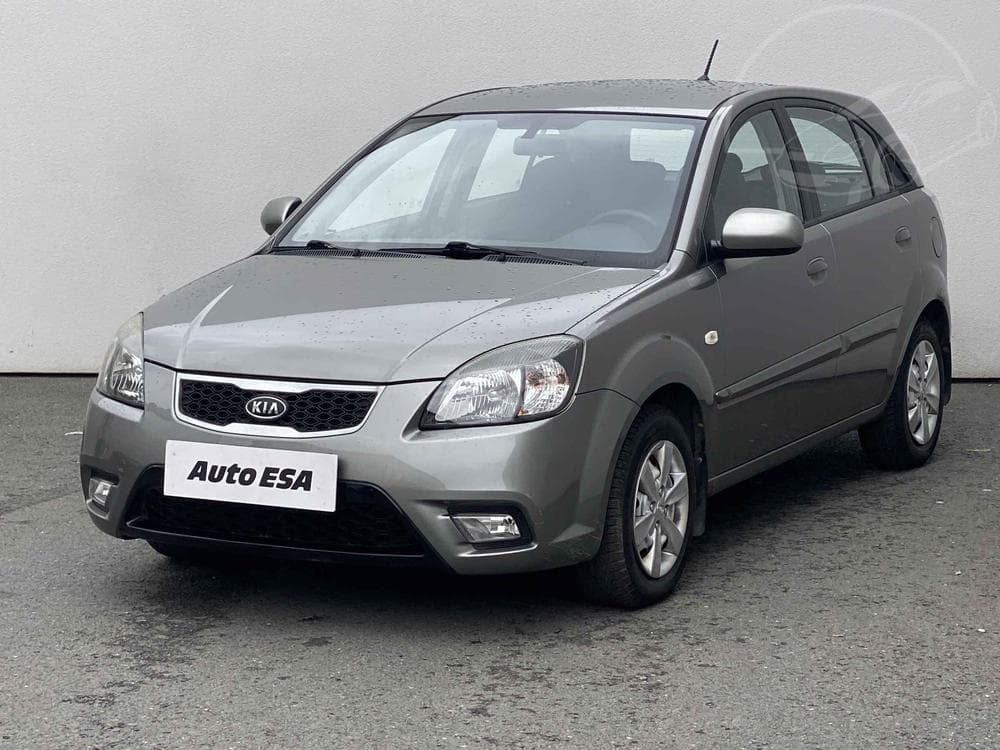 2011 Kia RIO - 3