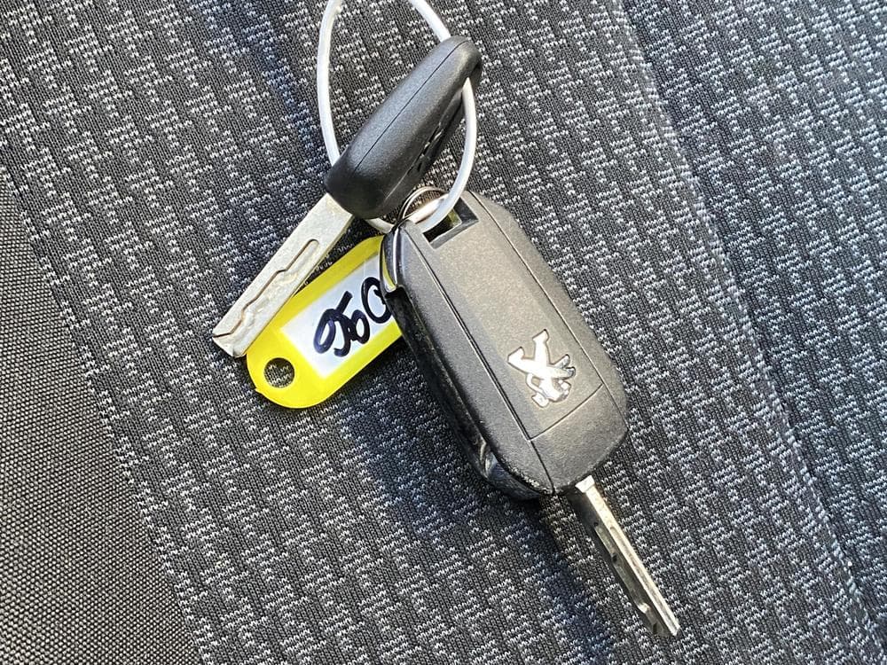 2020 Peugeot 308 - 17