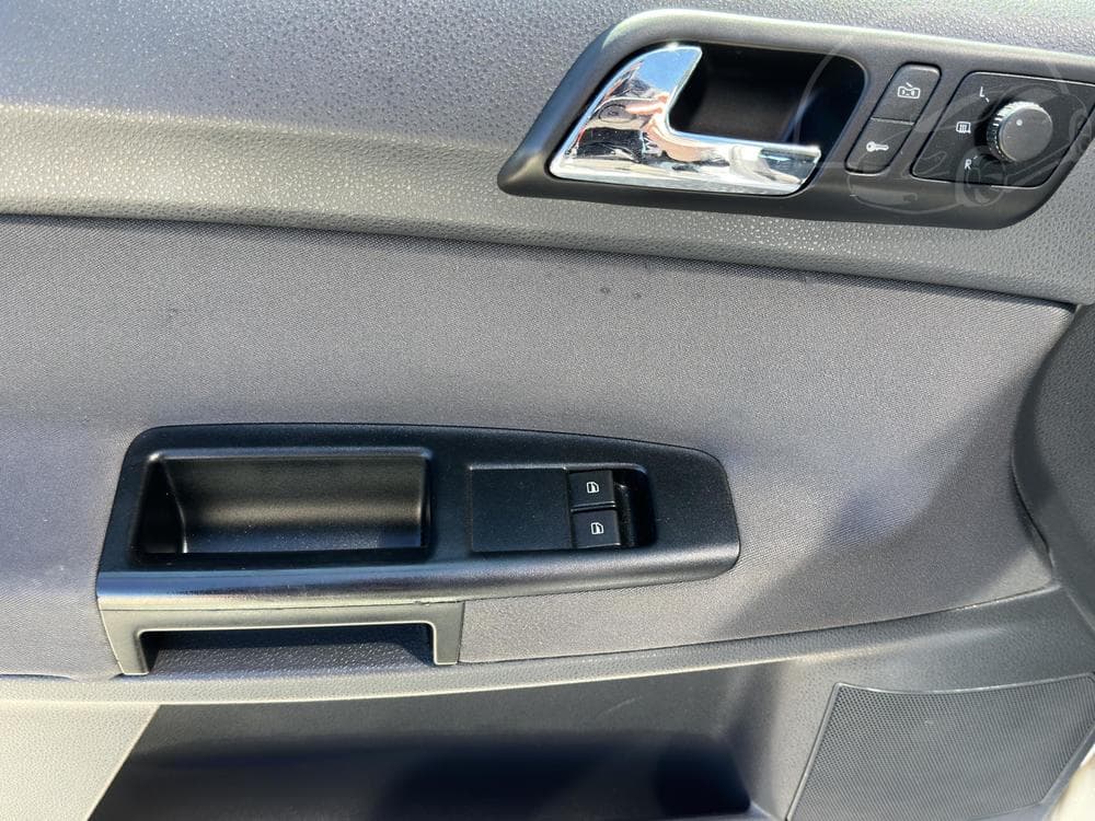 2007 Volkswagen POLO - 11