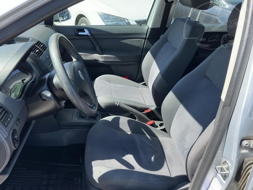 2007 Volkswagen POLO - 9