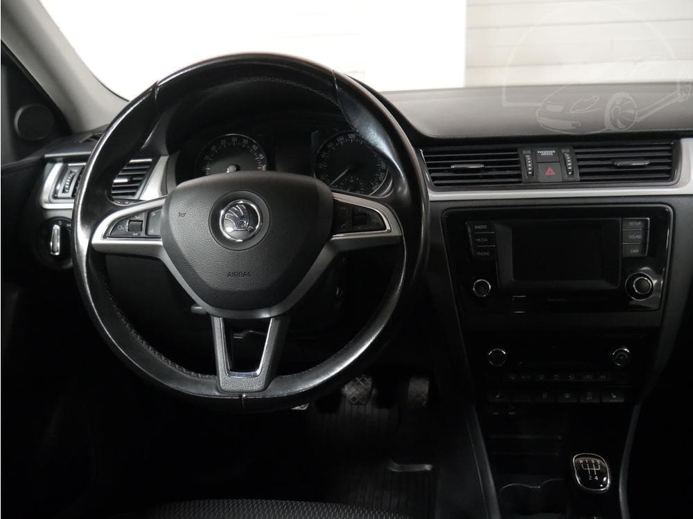 2016 Škoda RAPID - 25