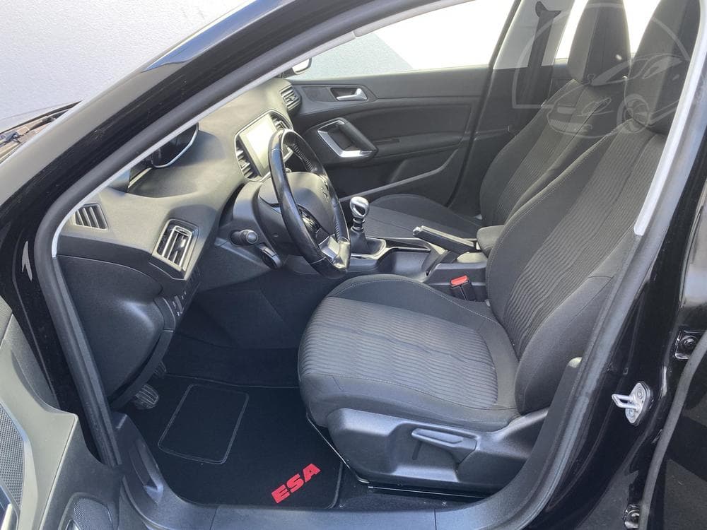 2016 Peugeot 308 - 9
