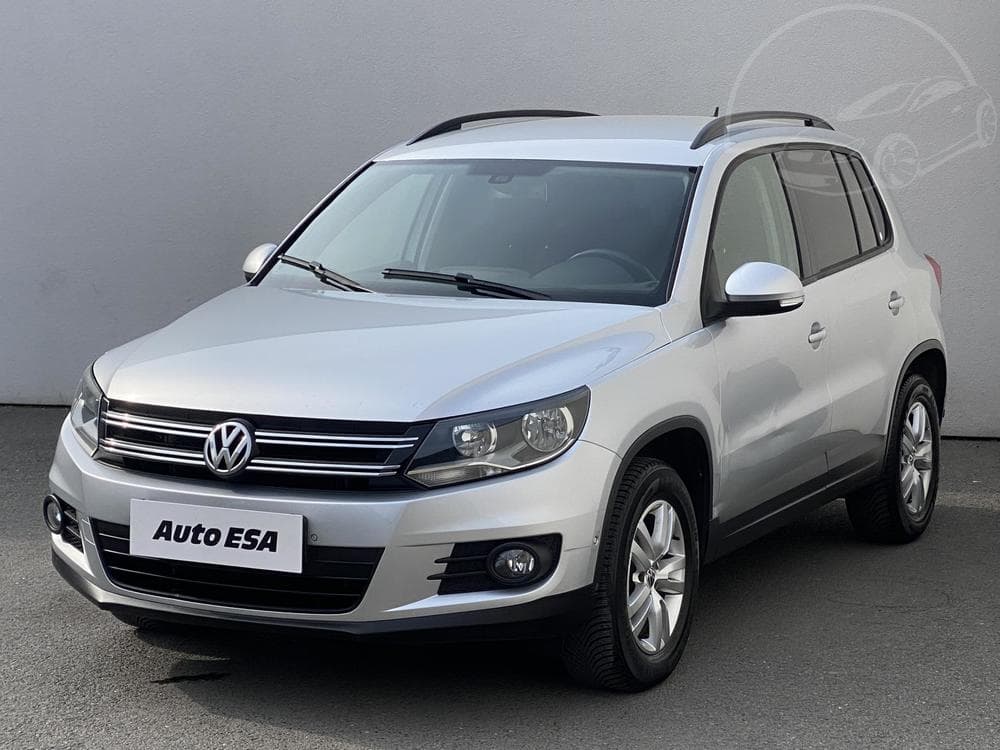 2012 Volkswagen TIGUAN - 3