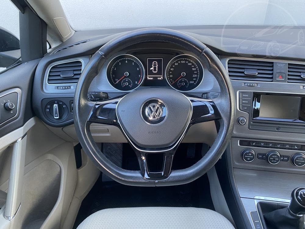 2013 Volkswagen GOLF - 11