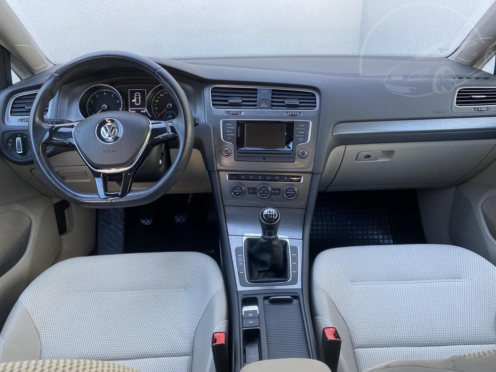 2013 Volkswagen GOLF - 8