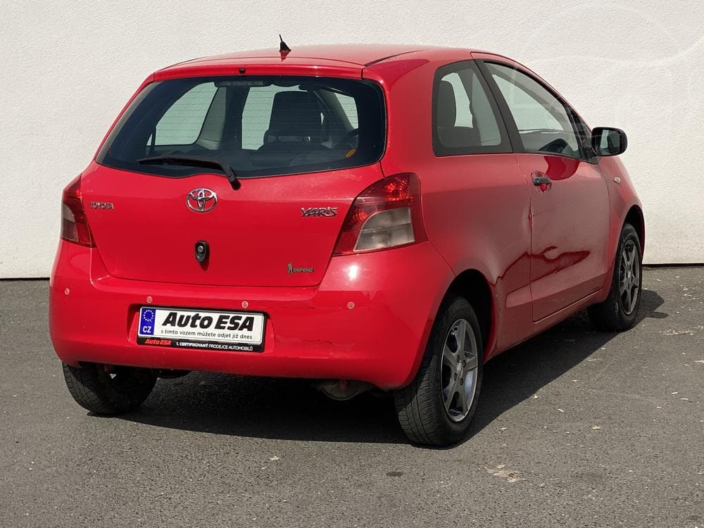 2007 Toyota YARIS - 7