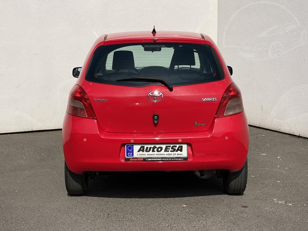 2007 Toyota YARIS - 9