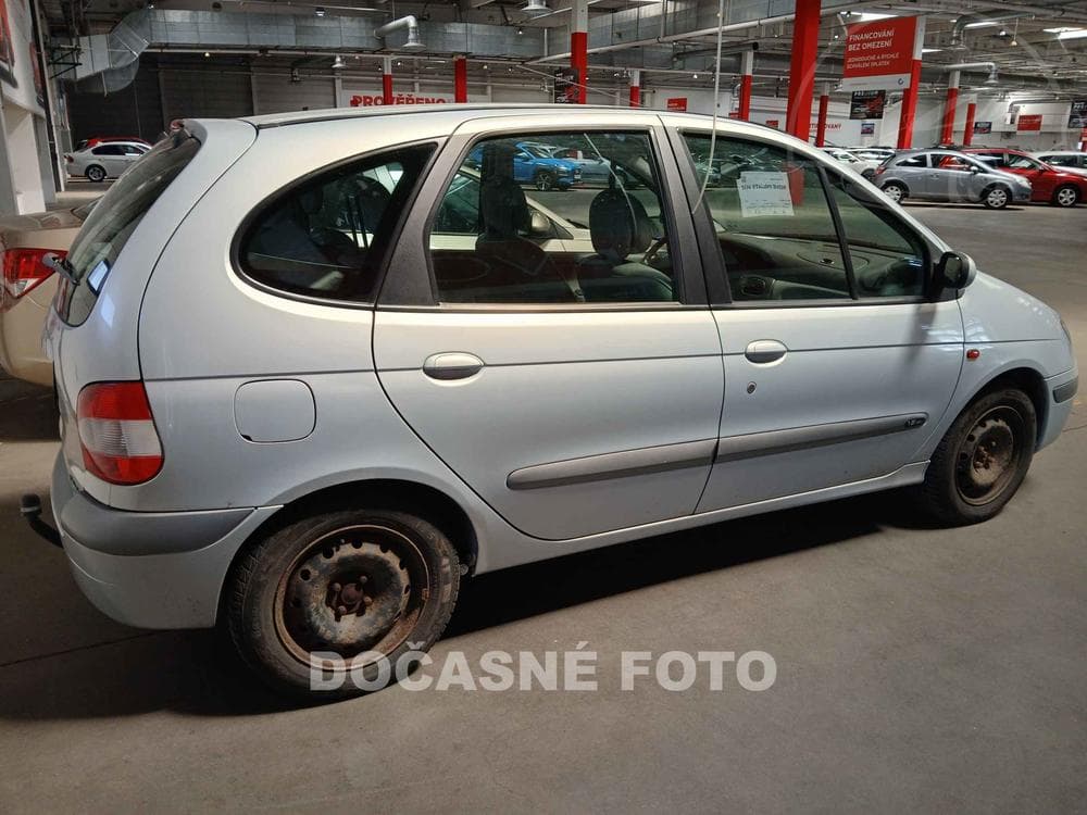 2001 Renault MEGANE - 2
