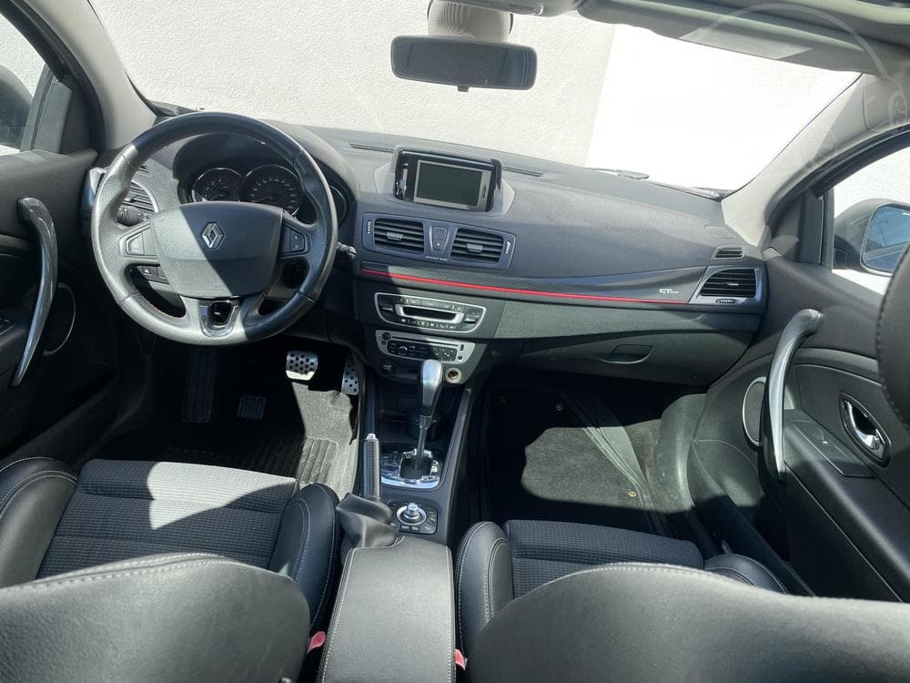 2012 Renault MEGANE - 9