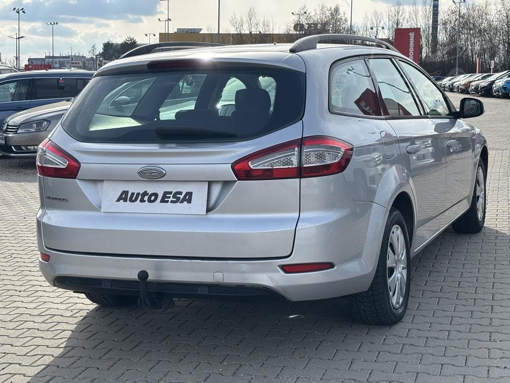 2012 Ford MONDEO - 4