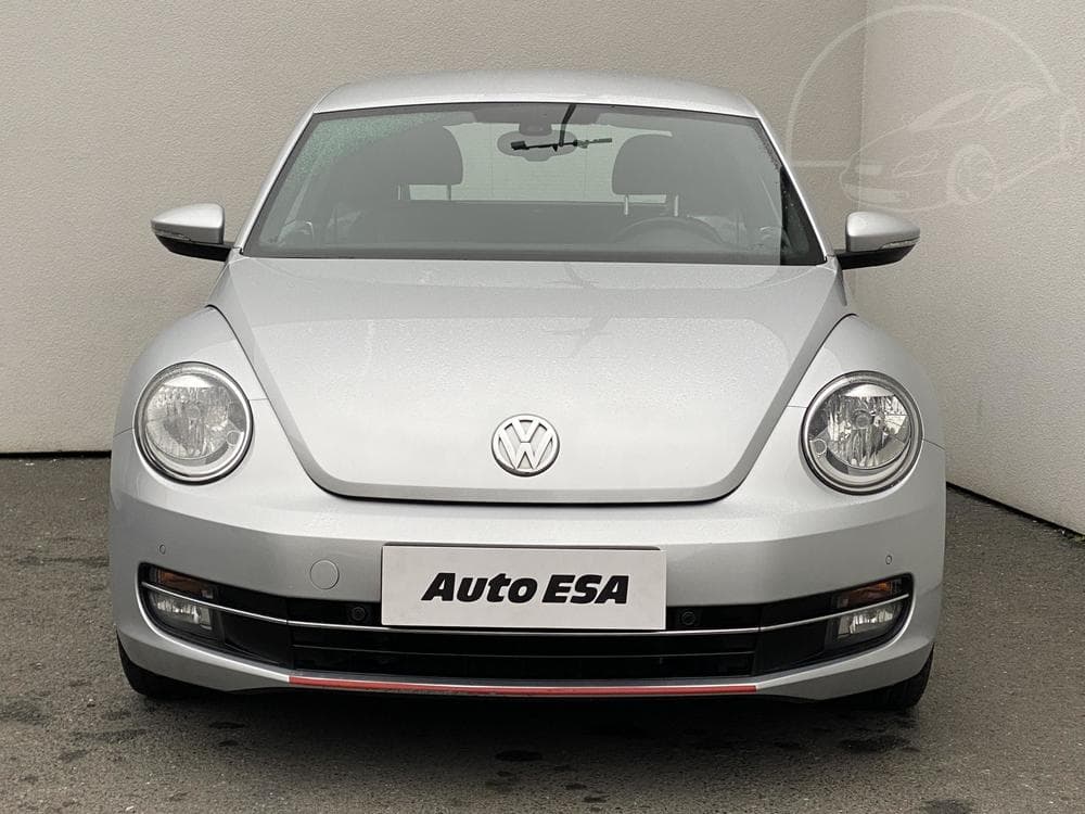 2012 Volkswagen BEETLE - 2