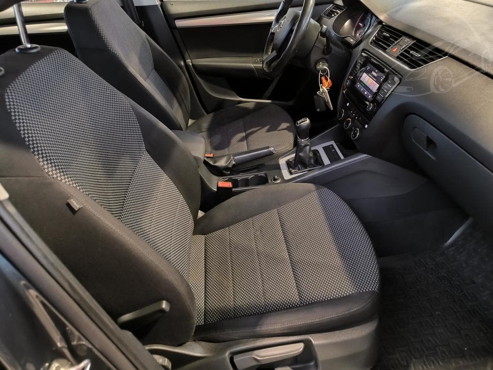 2014 Škoda OCTAVIA - 23