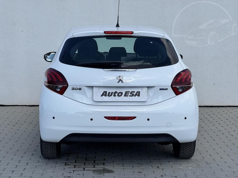 2016 Peugeot 208 - 5