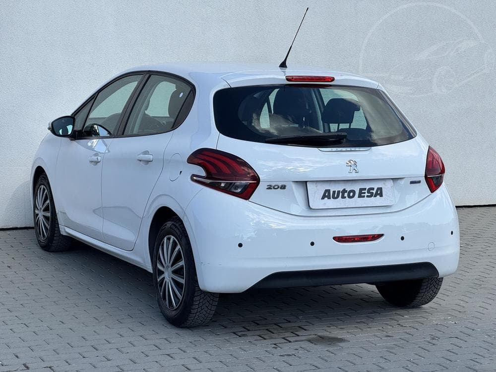 2016 Peugeot 208 - 6