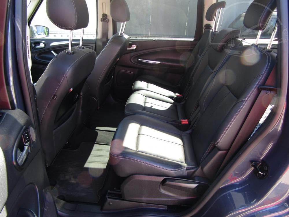 2011 Ford GALAXY - 19