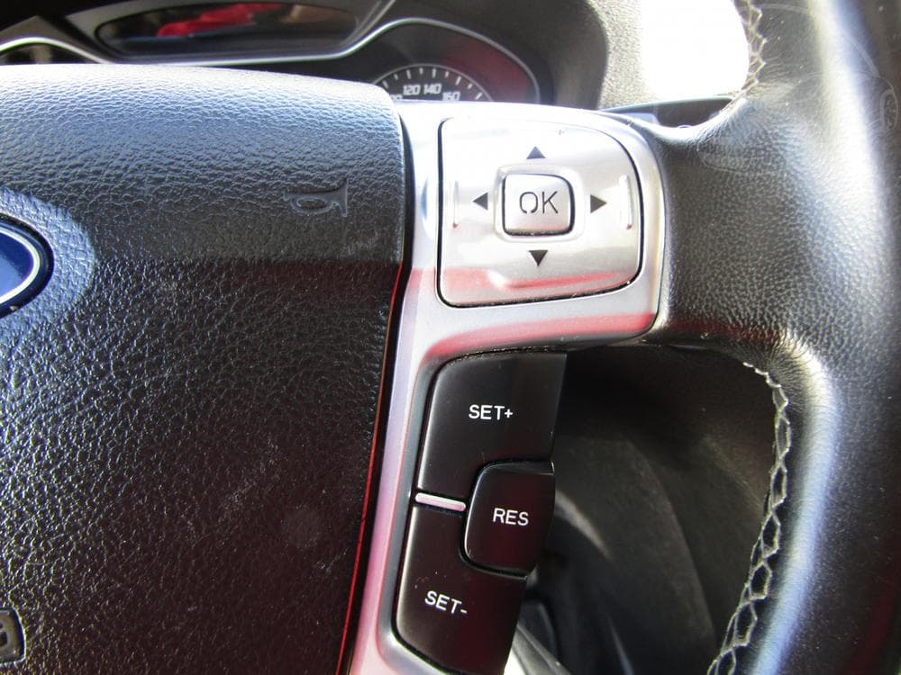 2011 Ford GALAXY - 31