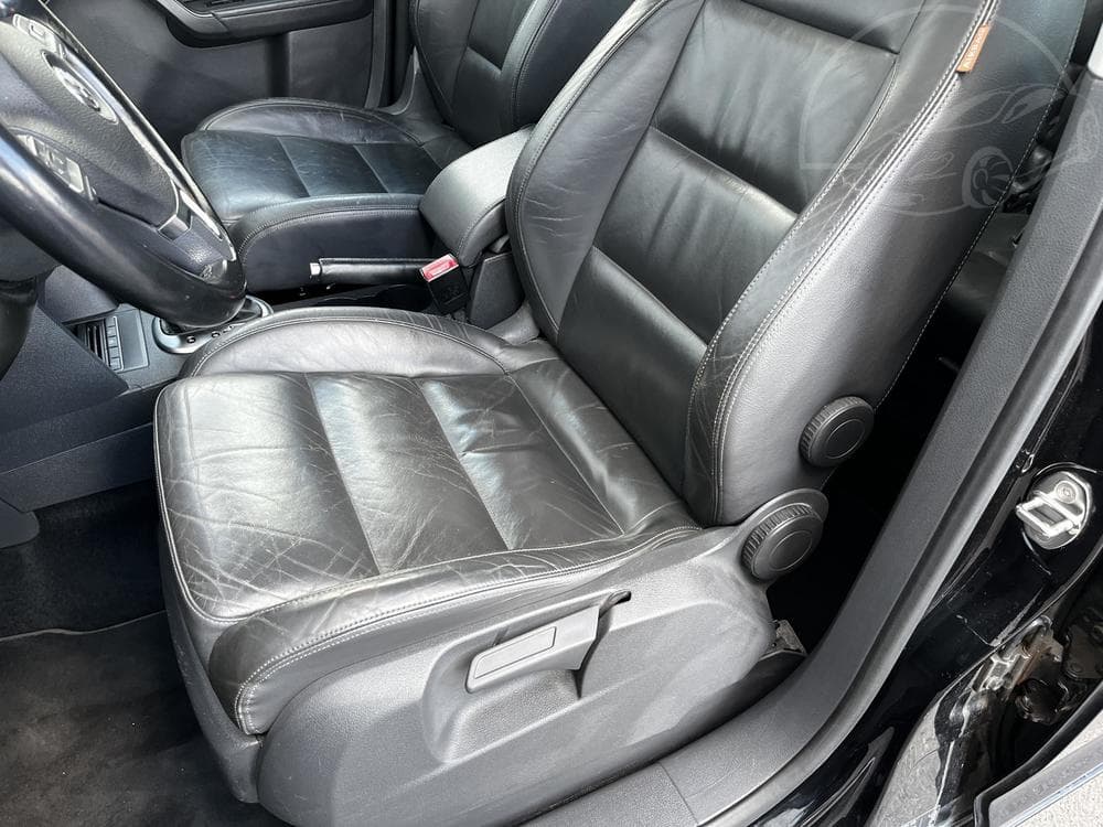 2010 Volkswagen Touran - 9