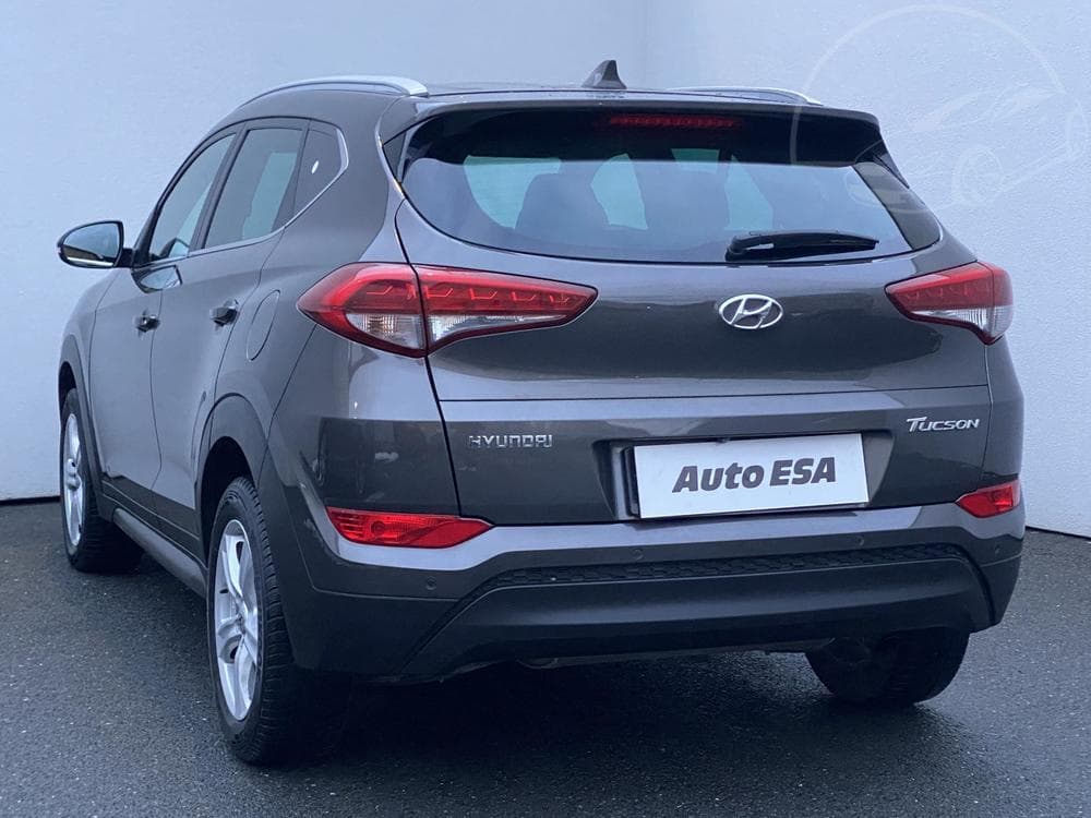 2016 Hyundai TUCSON - 16